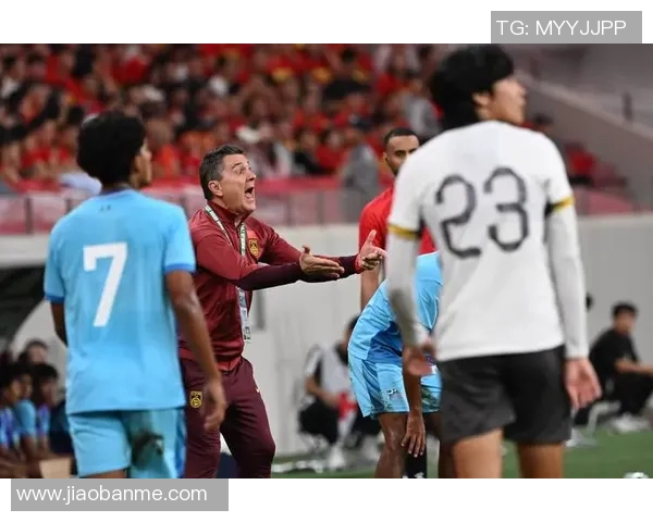 中国杯精彩重播中国队对阵泰国队的激烈比赛回顾与分析